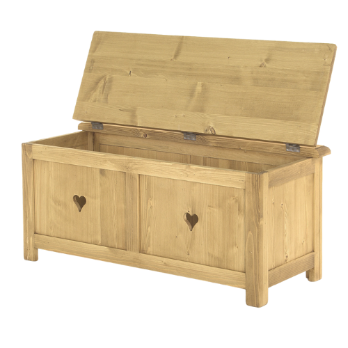 Coffre bois massif découpes coeur