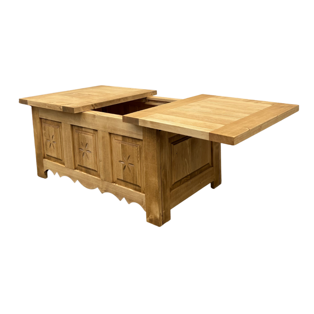 Table basse pin massif plateau coulissant sculpté Edelweiss