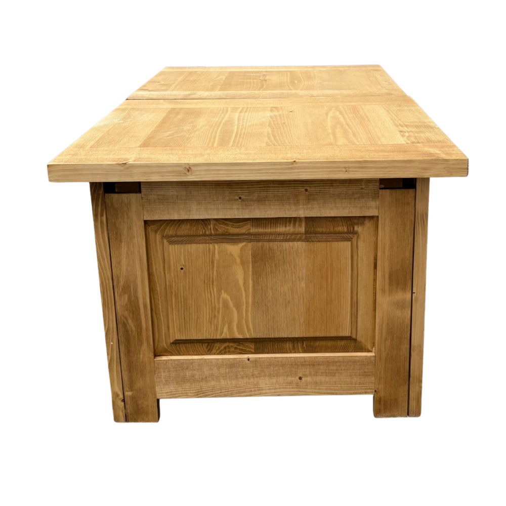 Table basse pin massif plateau coulissant sculpté Edelweiss