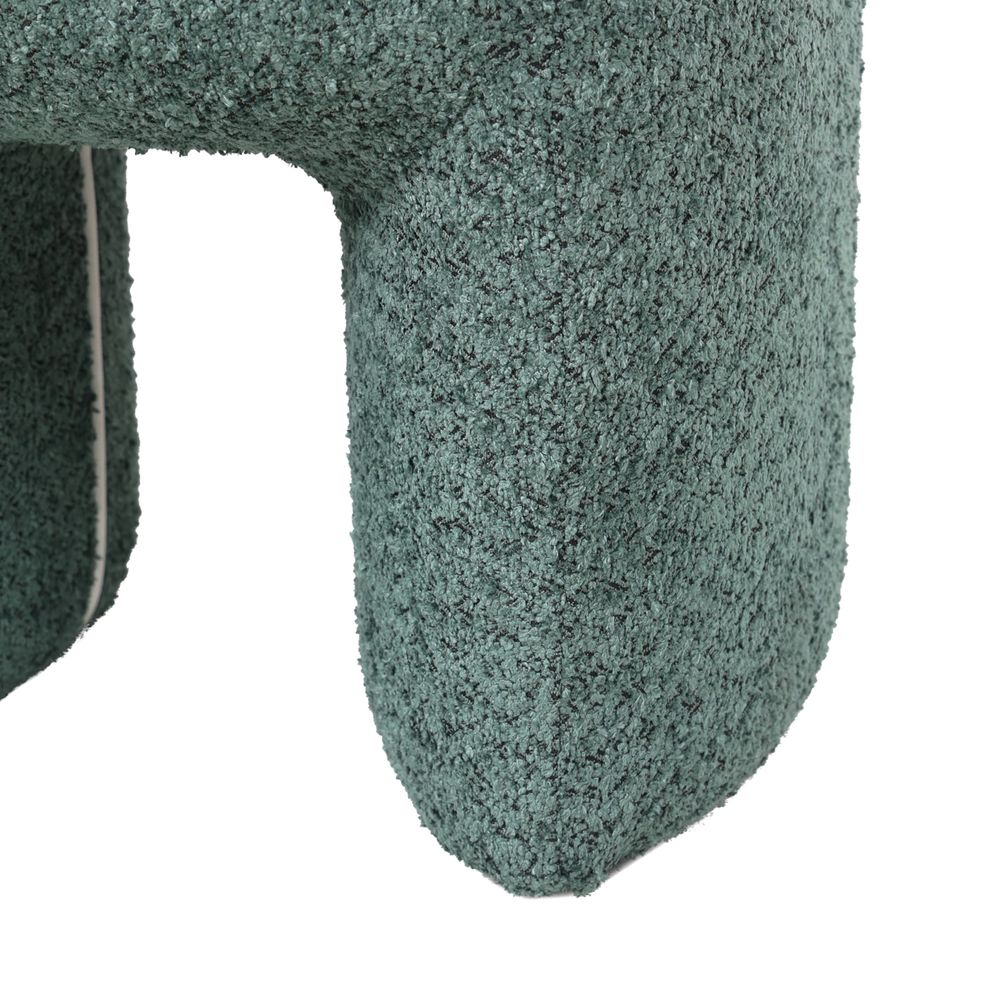Pouf tissu effet fourrure rase vert emeraude