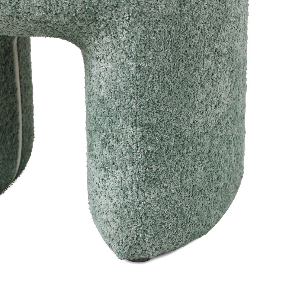 Pouf tissu effet fourrure rase vert d'eau