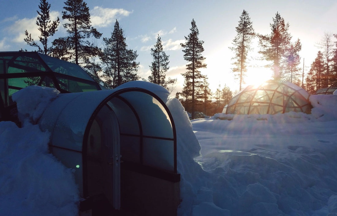 Bulle en verre pour dormir la nuit en montagne